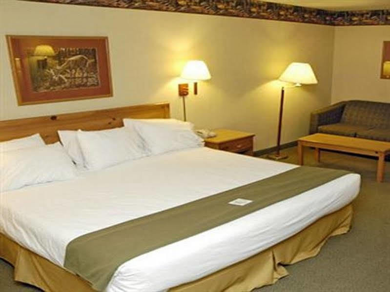 Pellston Lodge Zewnętrze zdjęcie