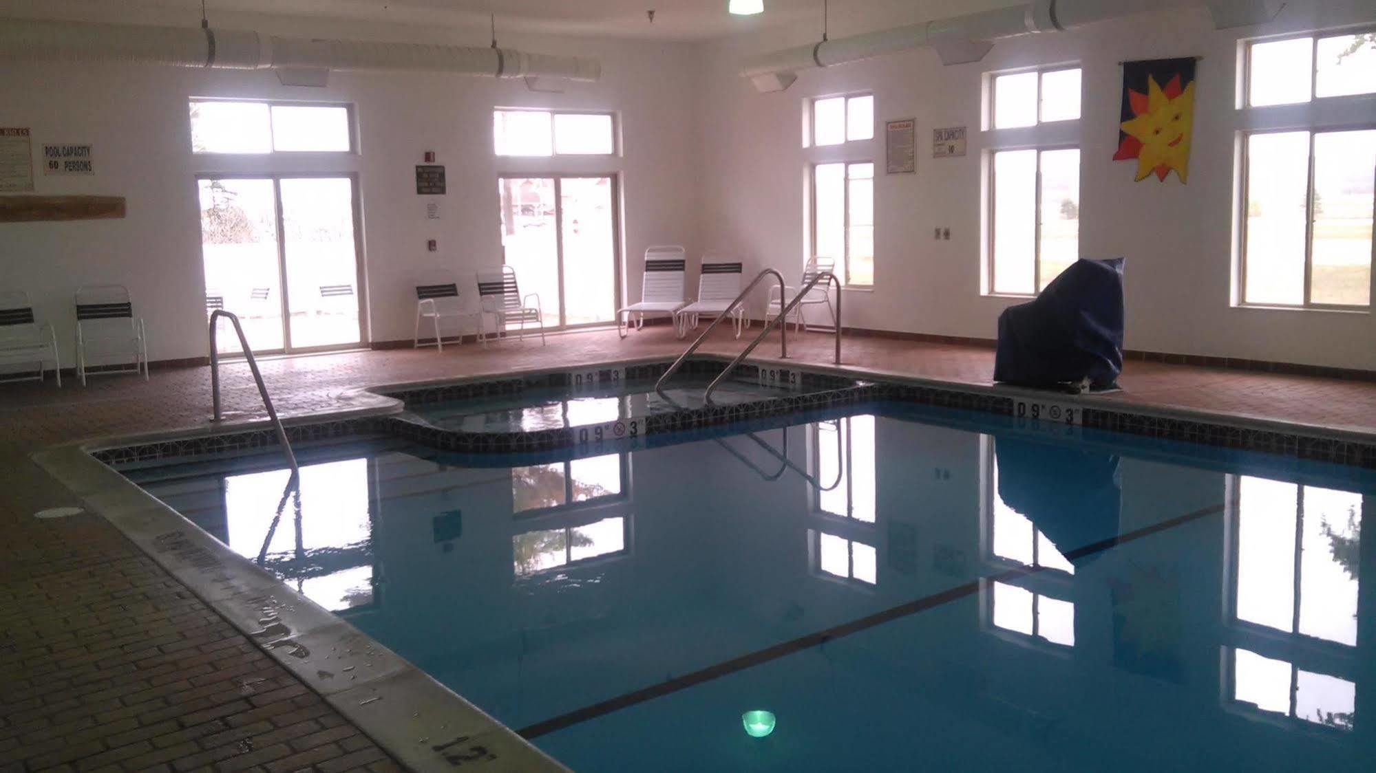 Pellston Lodge Zewnętrze zdjęcie
