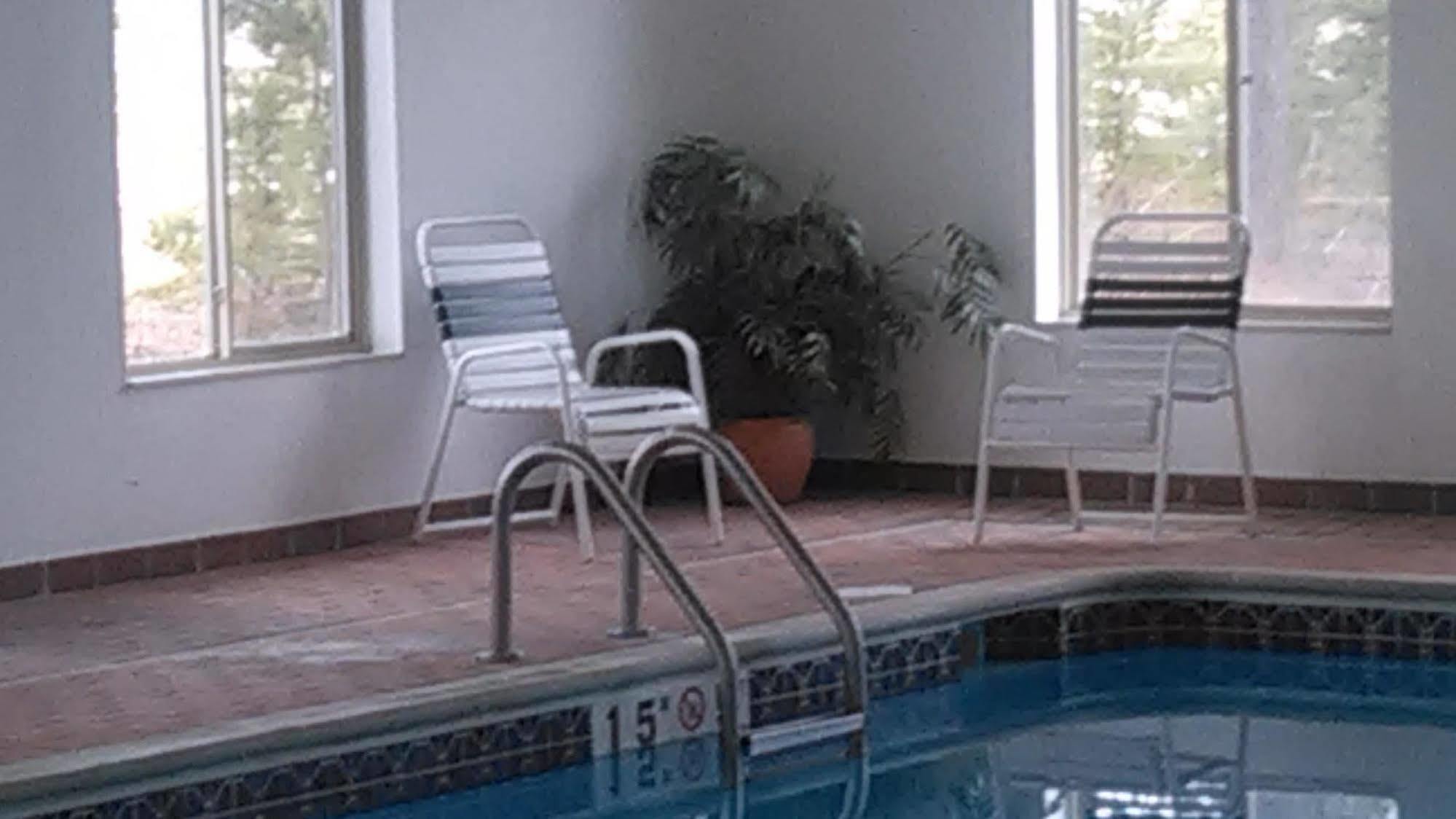 Pellston Lodge Zewnętrze zdjęcie
